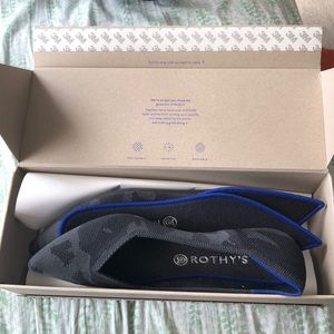 Blue and grey Rothy’s flats
